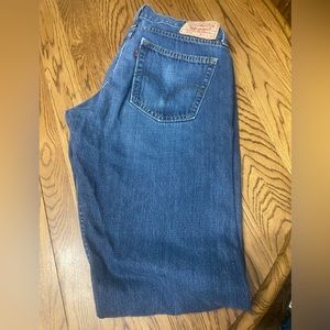 Levi’s 514 slim straight sz 34x34 in great condition